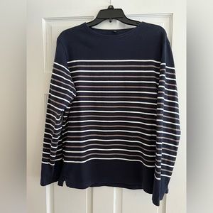 Uniqlo long sleeve / size: L mens